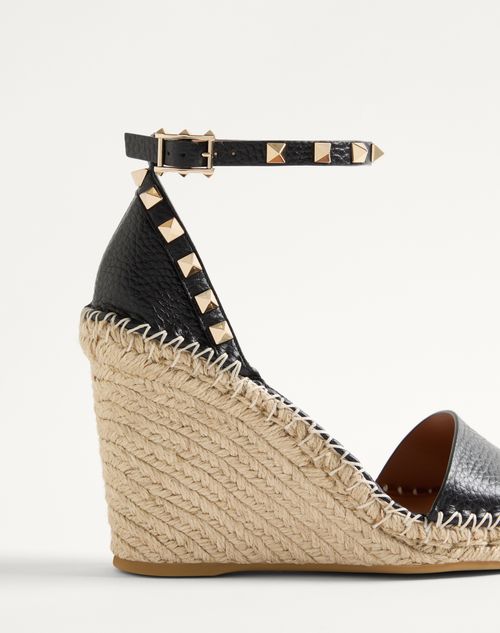 Valentino Garavani - Double Rockstud Grainy Calfskin Wedge Sandal 105 Mm - Black - Woman - Espadrilles And Wedges